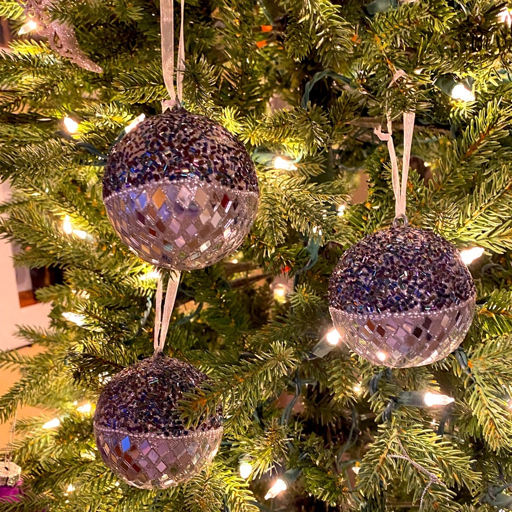 Christmas Ornaments - Picture 5 of 8